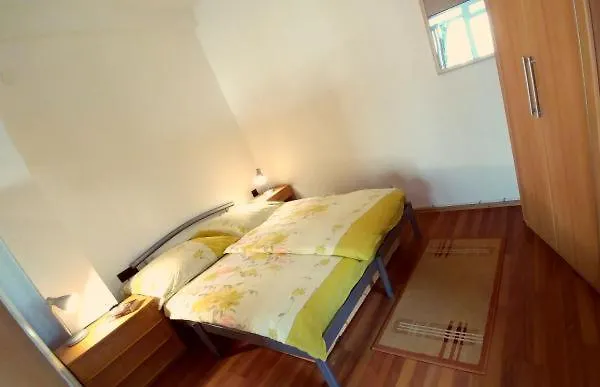 Apartment Apartman Mijo 1 Jadranovo Kroatien